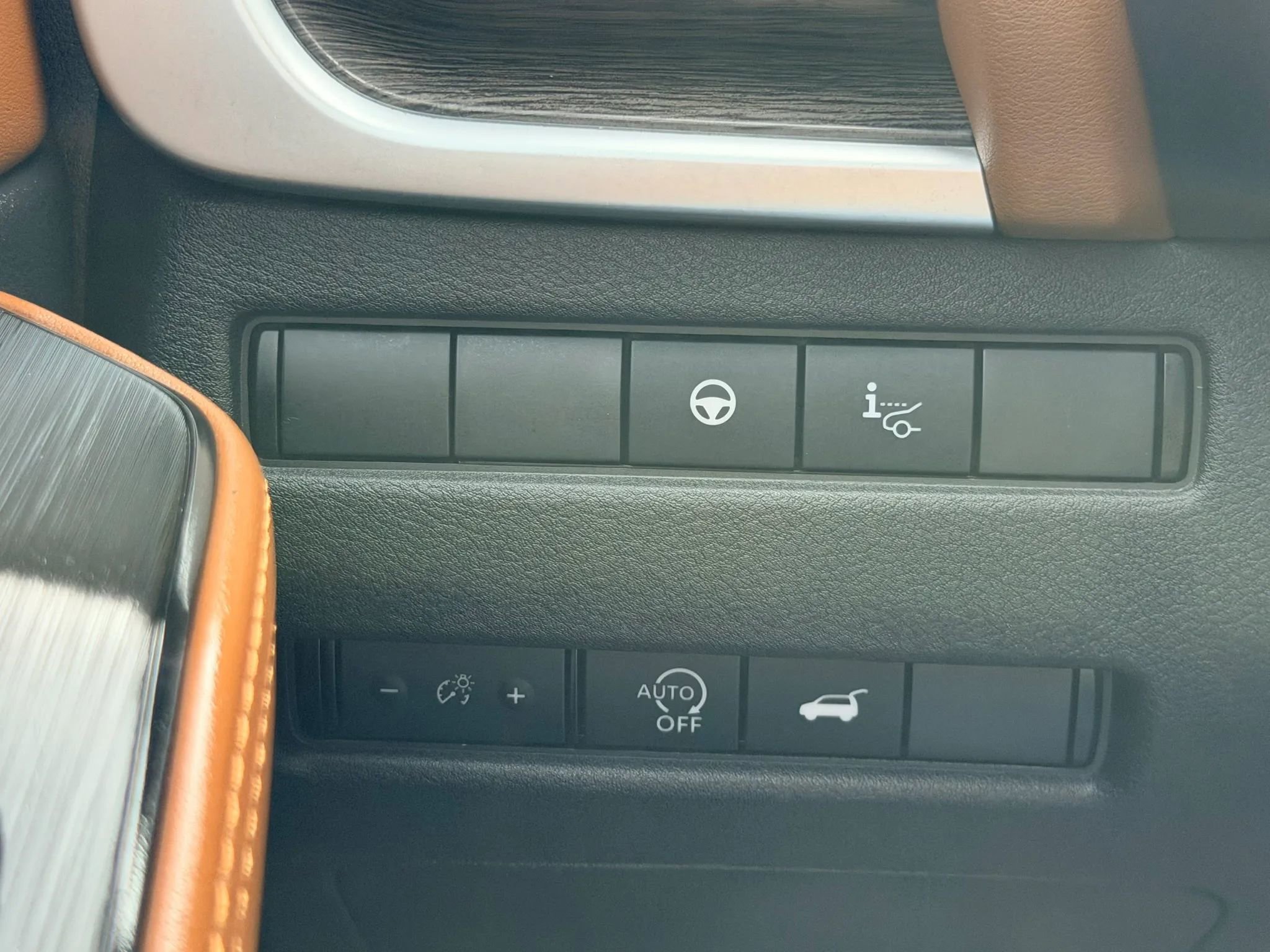 Used 2024 Nissan Rogue Platinum w/ Platinum Premium Package image 19