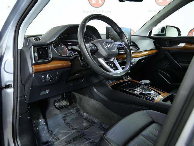 Certified 2023 Audi Q5 2.0T Premium w/ Convenience Package image 16