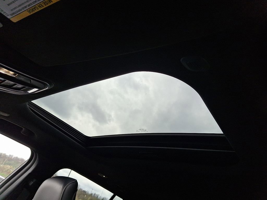 Used 2023 Jeep Grand Cherokee Altitude image 14