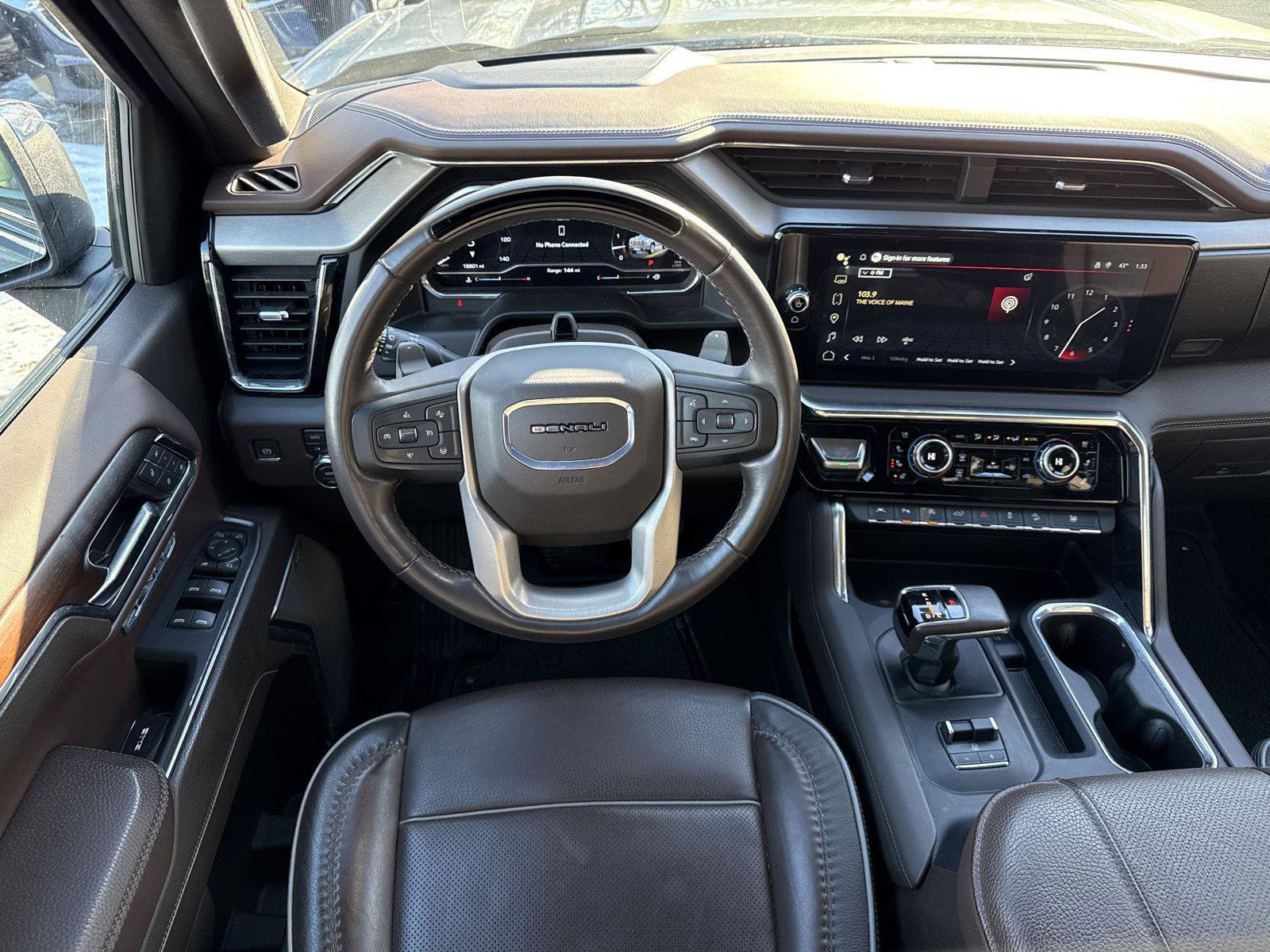 Used 2024 GMC Sierra 1500 Denali image 15