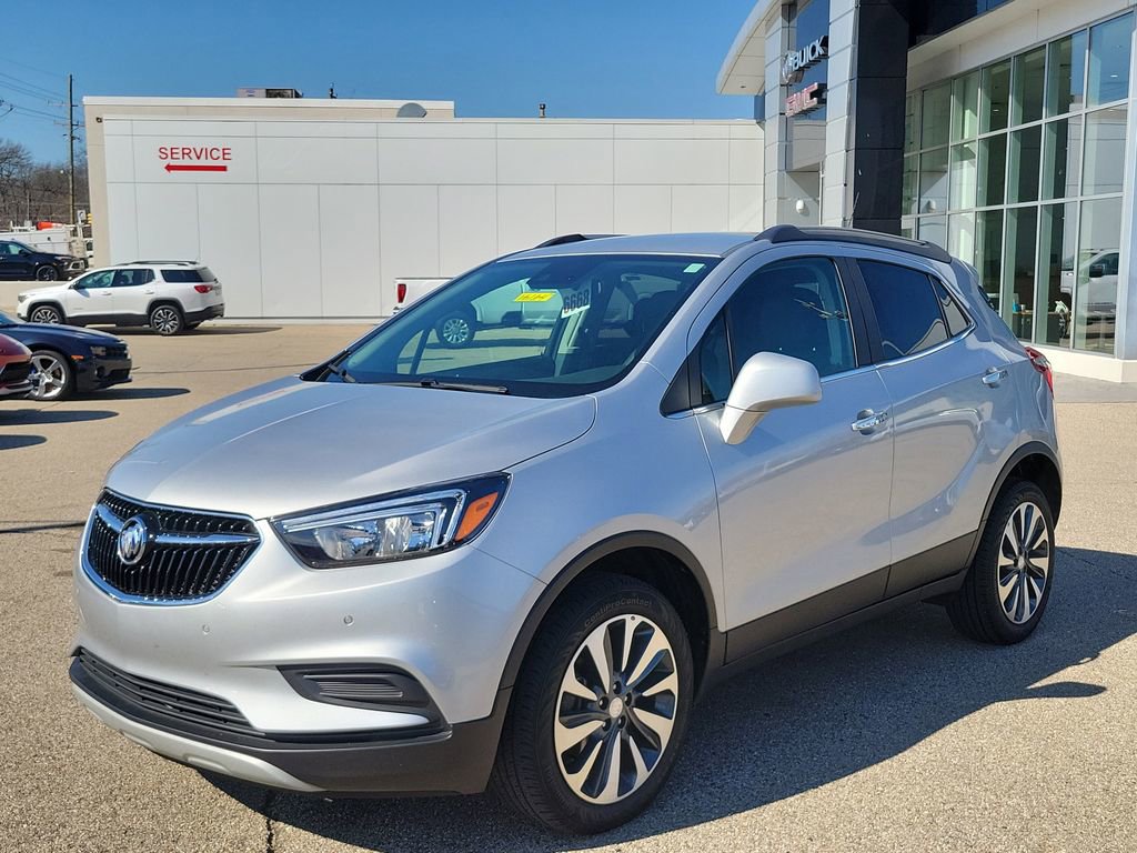Used 2022 Buick Encore Preferred w/ Safety Package II image 2