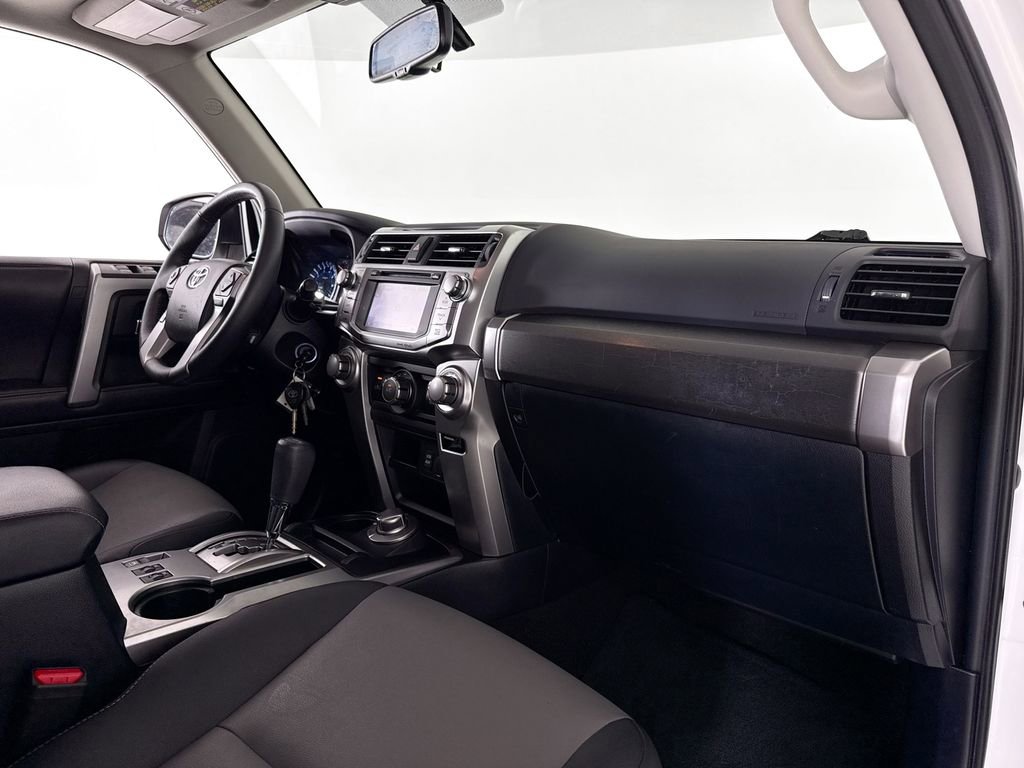 Used 2019 Toyota 4Runner 4WD image 13