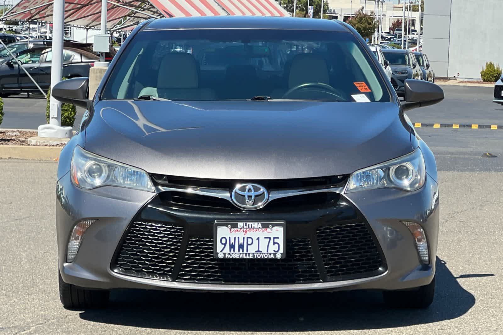 Used 2017 Toyota Camry SE FWD image 10