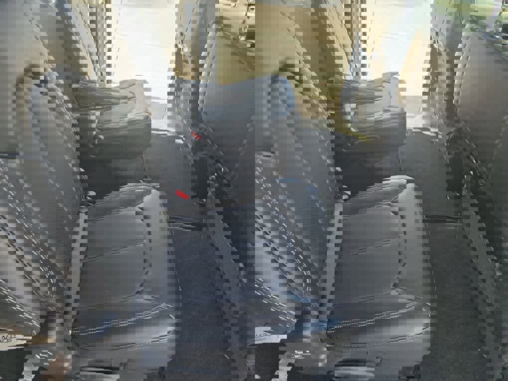 Used 2024 Chrysler Pacifica Touring-L image 49