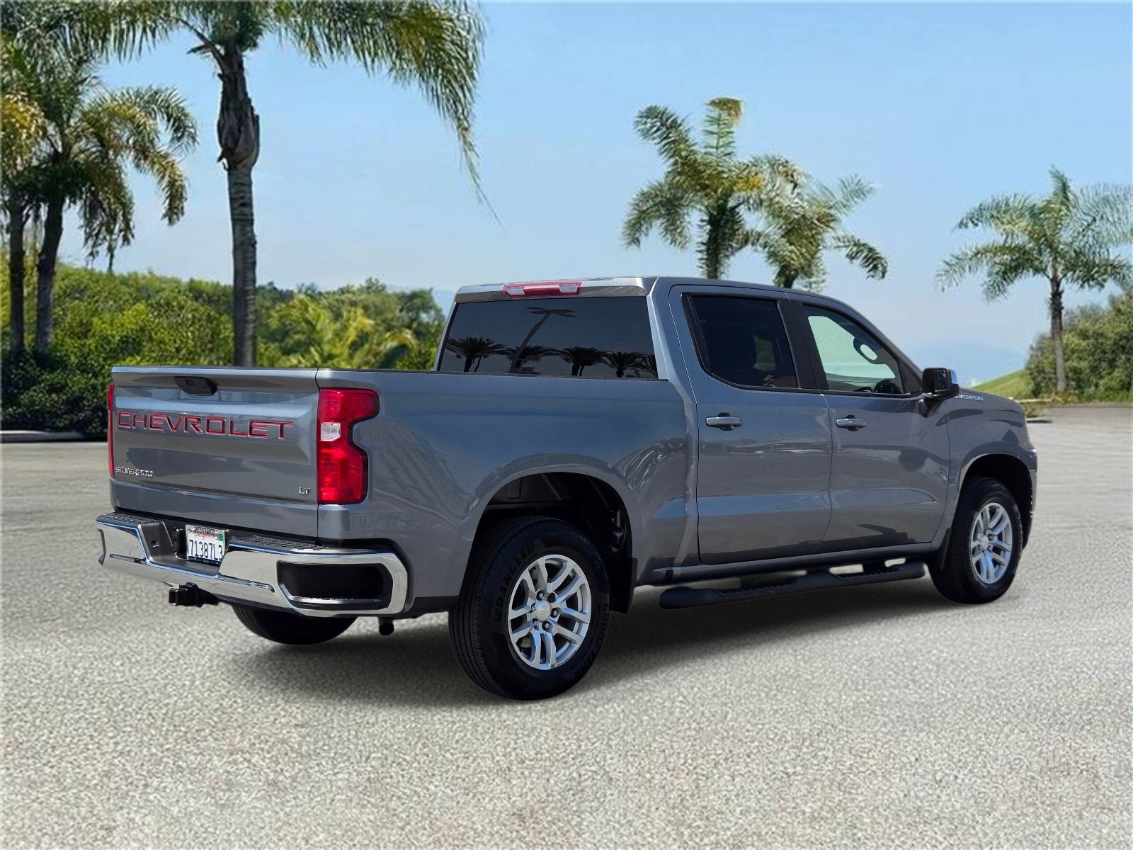 Used 2022 Chevrolet Silverado 1500 LT RWD image 4