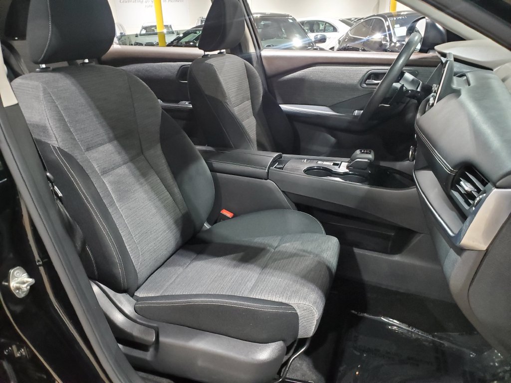 Used 2021 Nissan Rogue S FWD image 14
