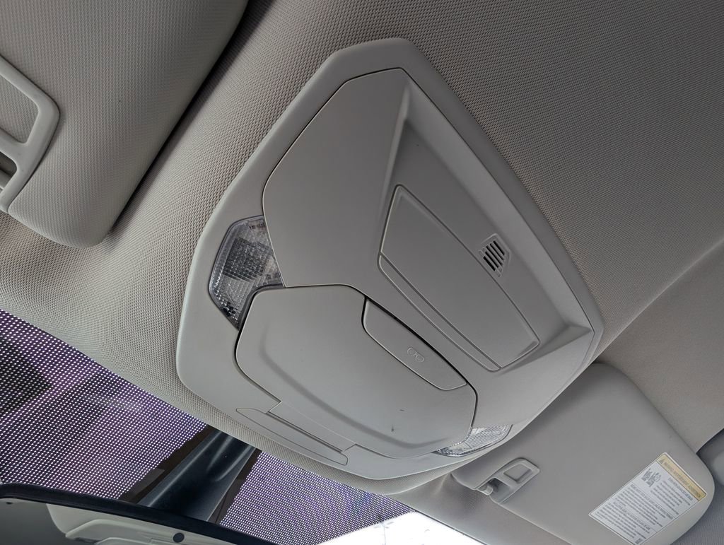 Used 2019 Ford Escape Titanium image 29