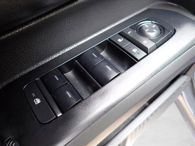 Used 2025 Toyota Tacoma SR5 image 11