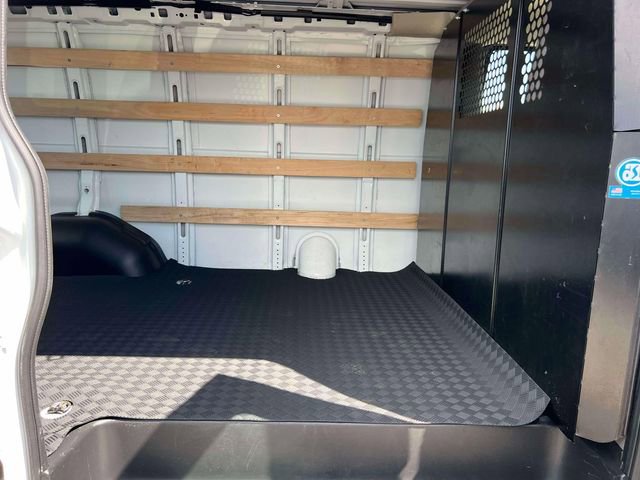 Certified 2024 GMC Savana 2500 w/ Driver Convenience Package image 14