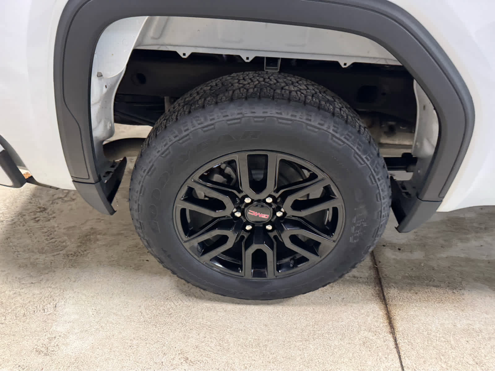 Certified 2023 GMC Sierra 1500 Pro w/ Graphite Edition image 8