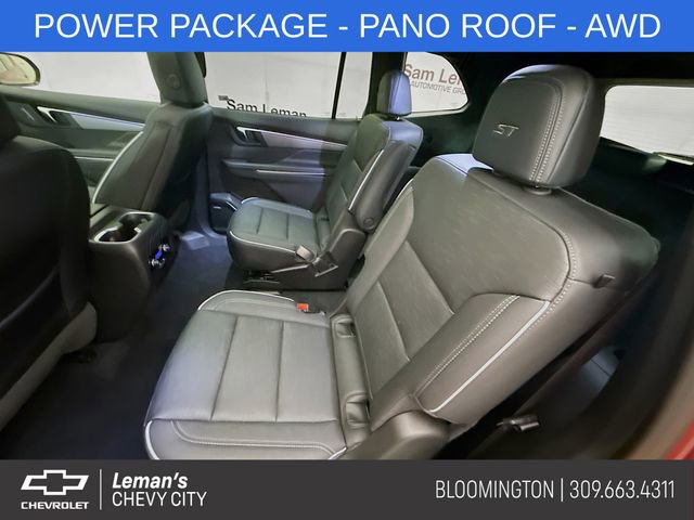 Used 2025 Buick Enclave Sport Touring w/ Power Package AWD/4WD image 28