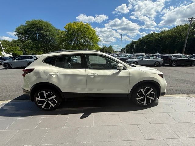 Used 2022 Nissan Rogue Sport SL AWD/4WD image 6