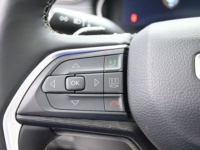 Used 2024 Jeep Grand Cherokee Altitude image 16