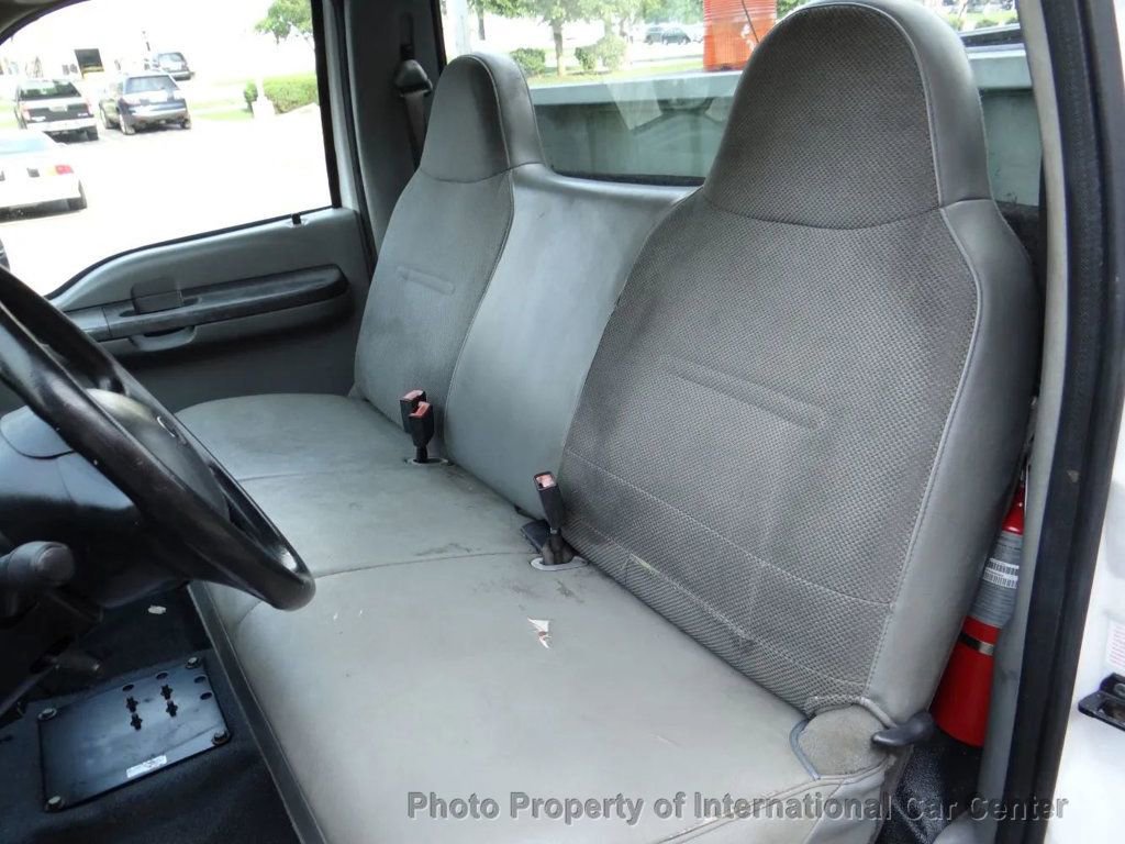 Used 2004 Ford F350 2WD Regular Cab Super Duty image 11
