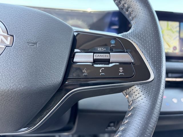 Used 2023 Nissan Ariya FWD image 9