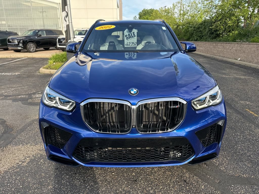 Used 2022 BMW X5 M w/ Executive Package AWD/4WD image 19