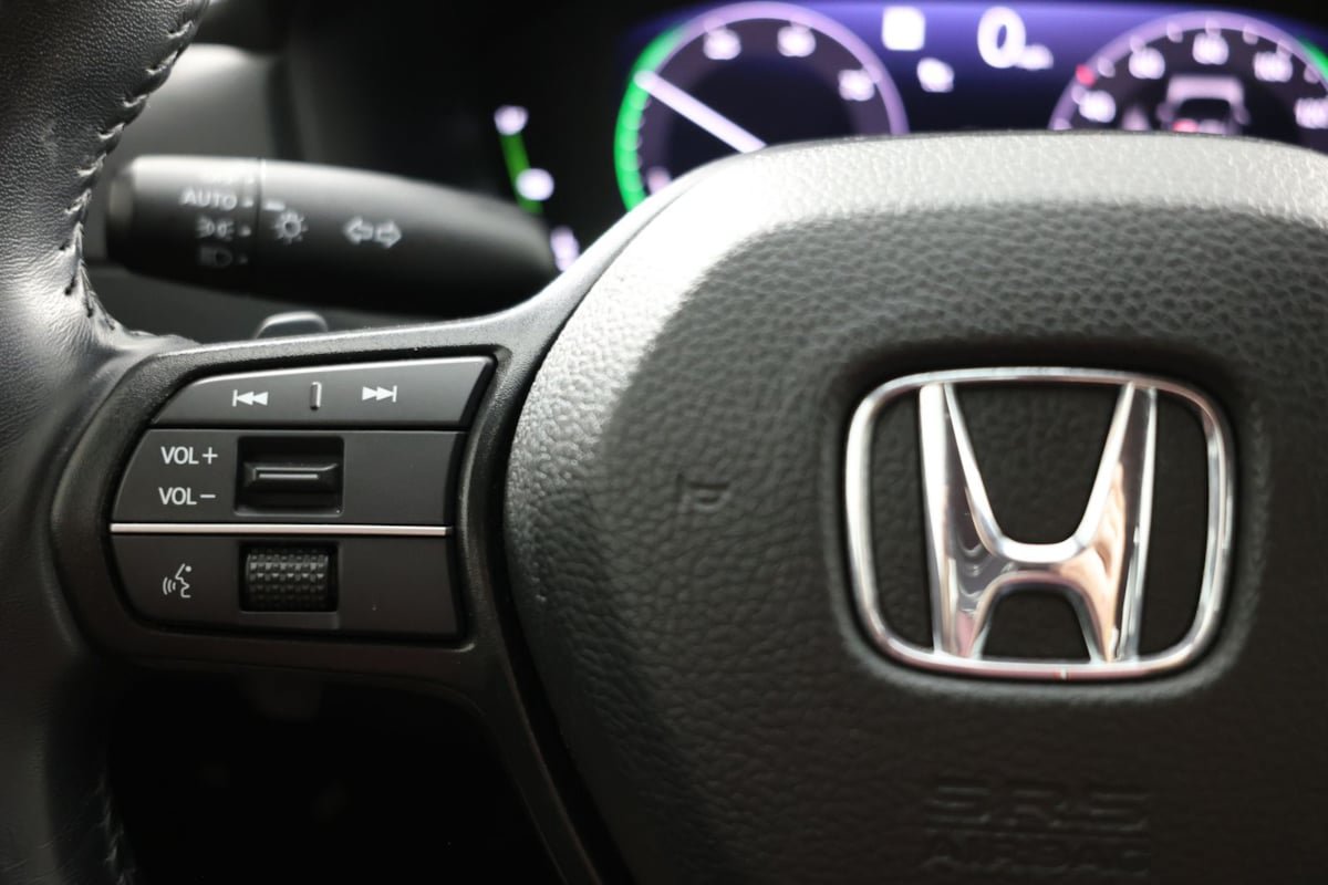 Used 2023 Honda Accord Sport image 25
