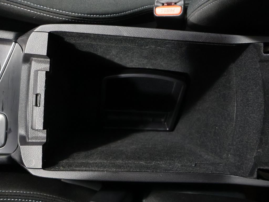 Used 2023 Subaru Ascent Premium w/ Convenience Package image 32