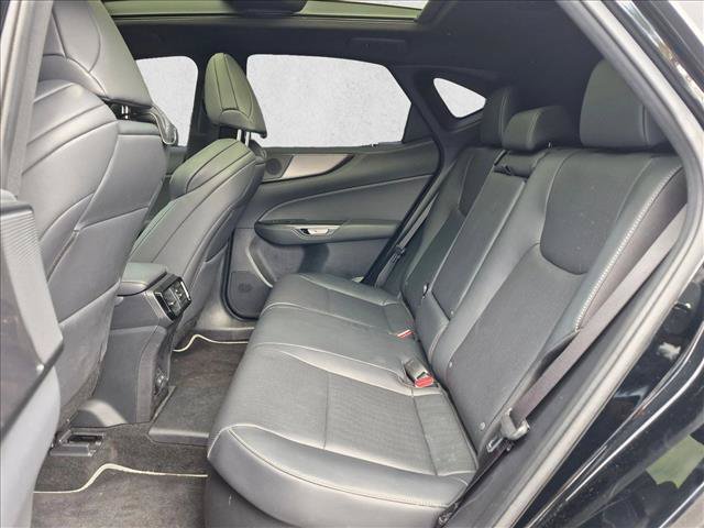 Used 2025 Lexus NX 450h+ F Sport w/ Towing Package (2000 Lbs) AWD/4WD image 19