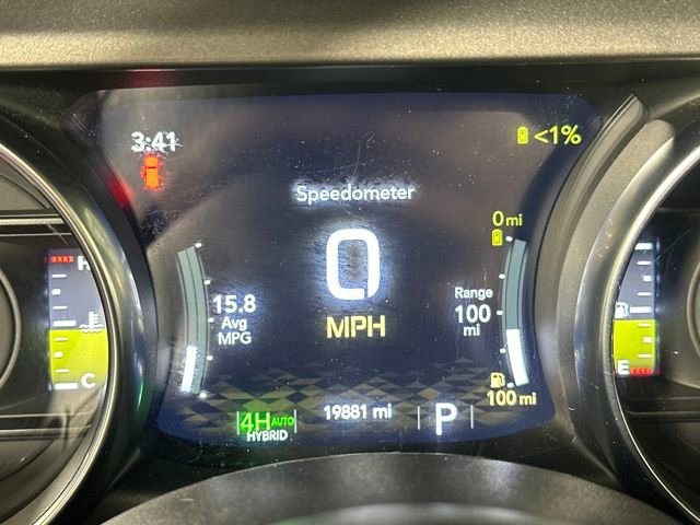 Used 2023 Jeep Wrangler Unlimited w/ Cold Weather Group image 18