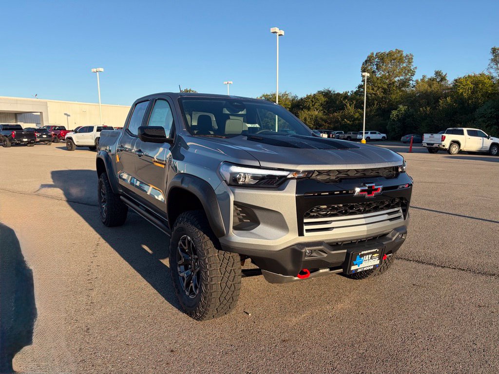 New 2026 Chevrolet Colorado ZR2 w/ Technology Package AWD/4WD image 7