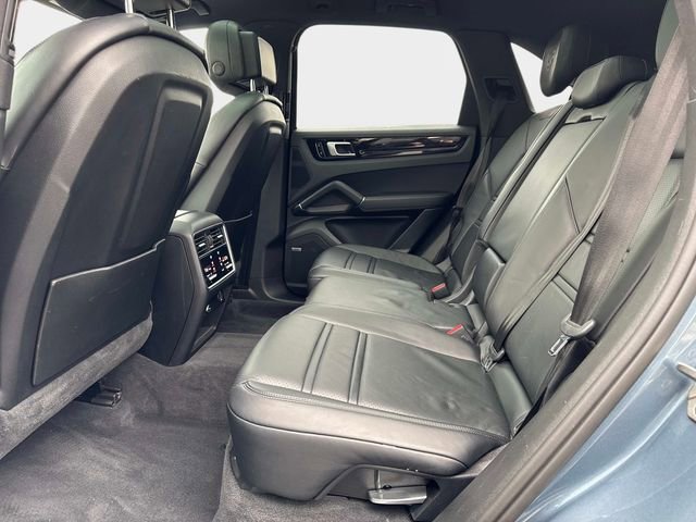 Used 2019 Porsche Cayenne S AWD/4WD image 11