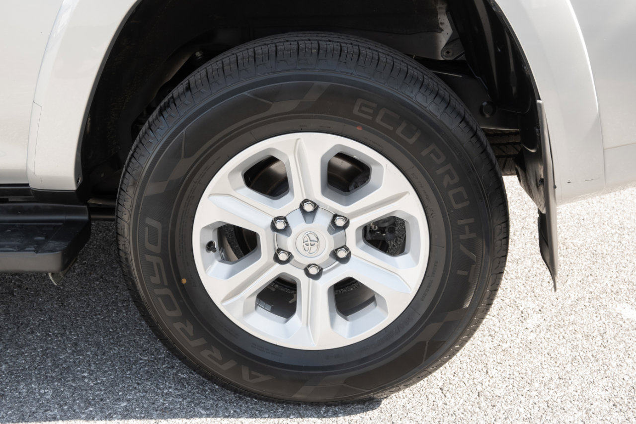 Used 2024 Toyota 4Runner SR5 image 35