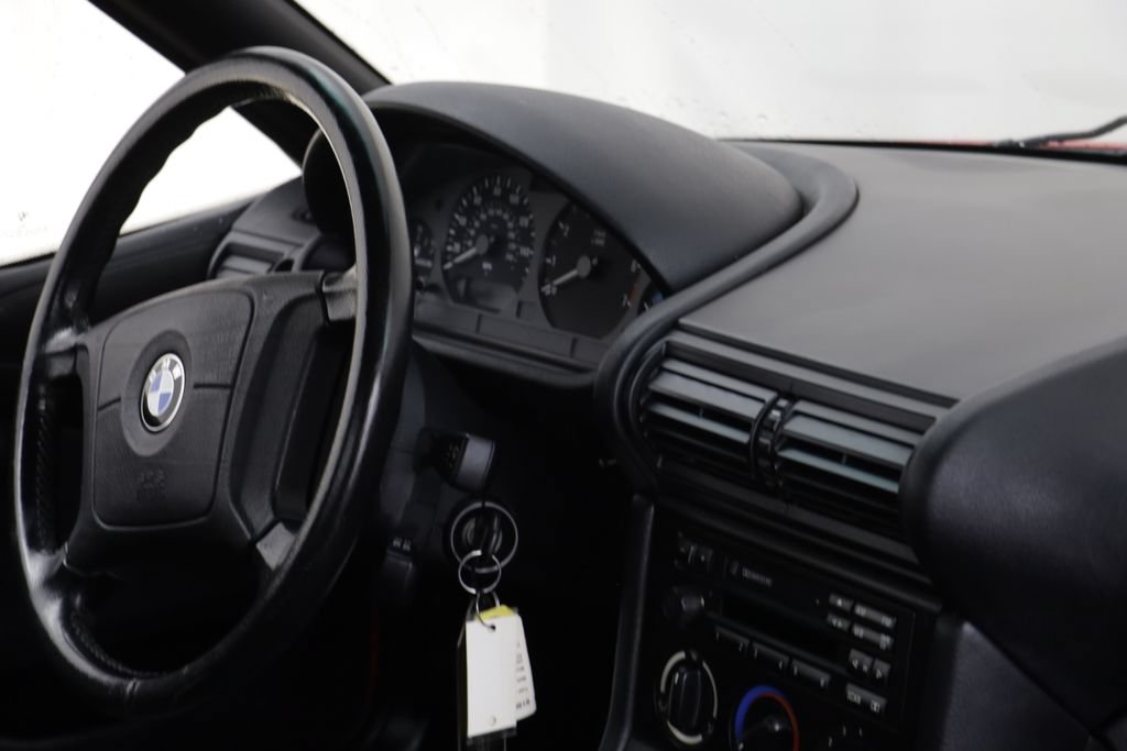 Used 1997 BMW Z3 1.9 RWD image 17