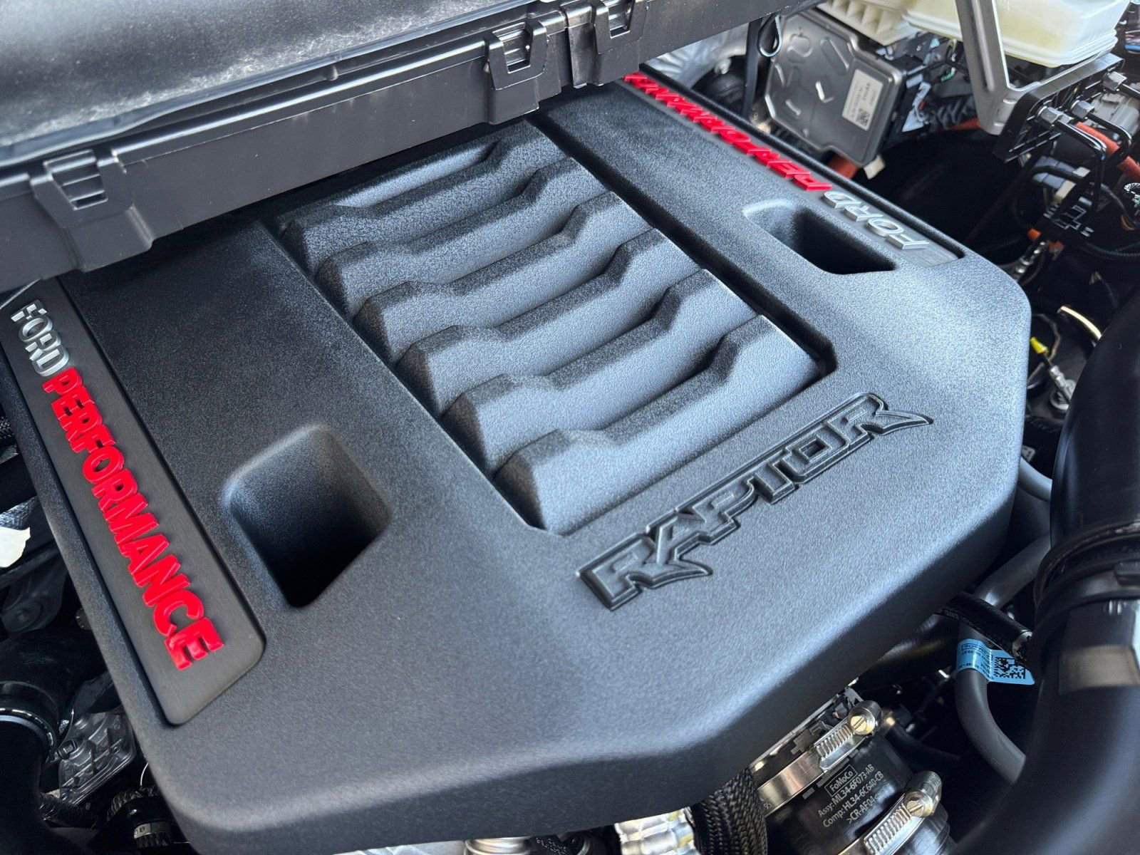 Certified 2025 Ford F150 Raptor image 39