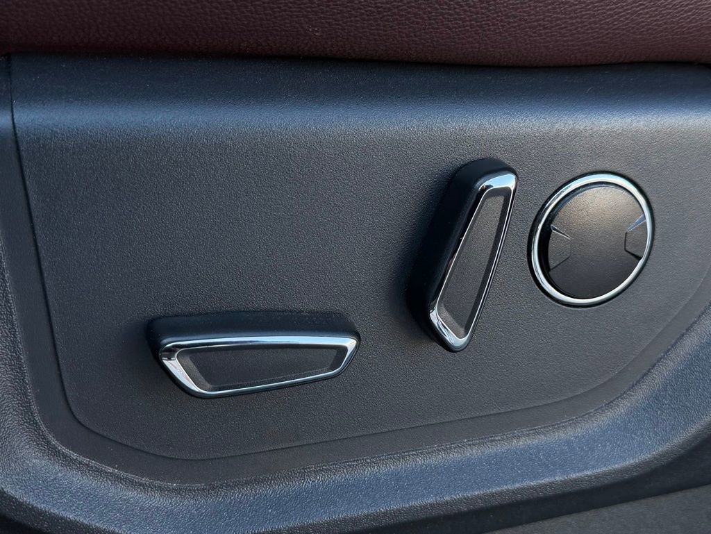 Used 2024 Ford Expedition Max Limited image 6