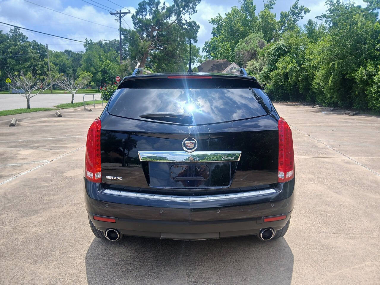 Used 2010 Cadillac SRX Luxury FWD image 12
