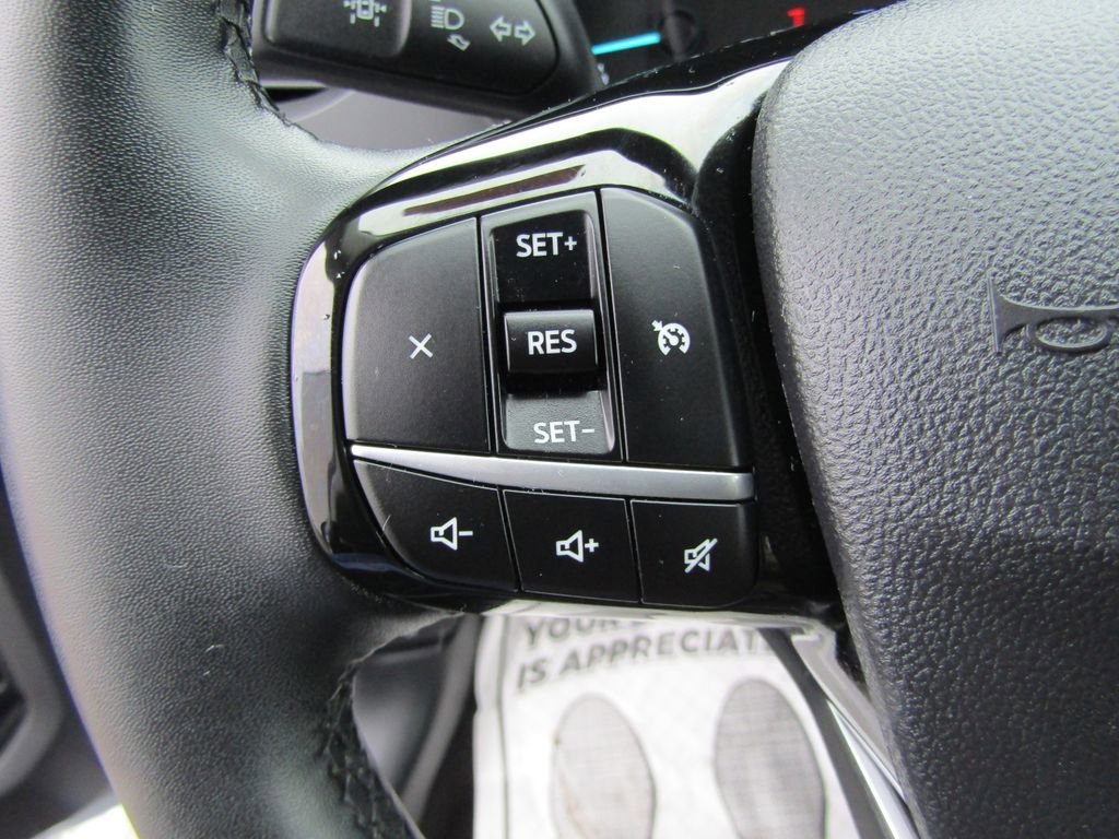 Used 2022 Ford Escape SEL AWD/4WD image 16