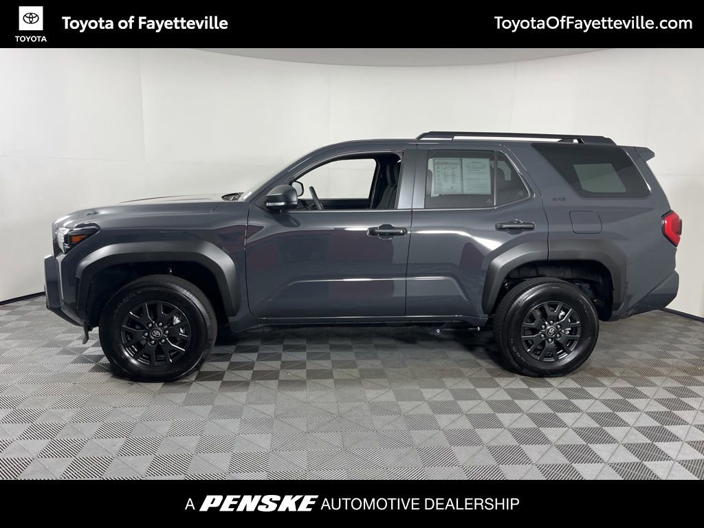 Certified 2025 Toyota 4Runner SR5 AWD/4WD image 2