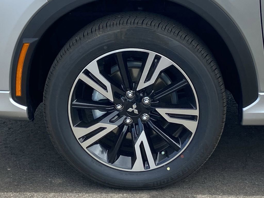 New 2026 Mitsubishi Eclipse Cross SEL AWD/4WD image 36