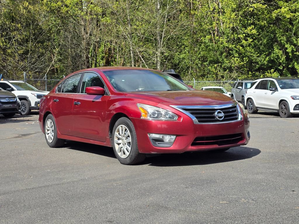 Used 2014 Nissan Altima 2.5 S FWD image 1