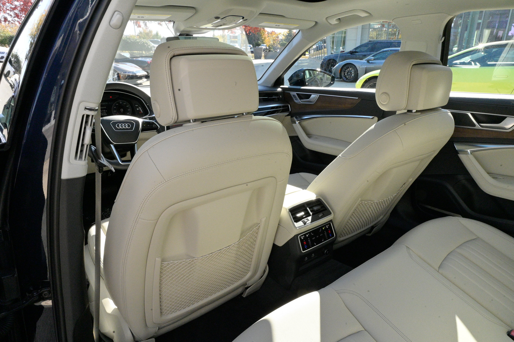 Used 2025 Audi A6 Premium Plus image 35