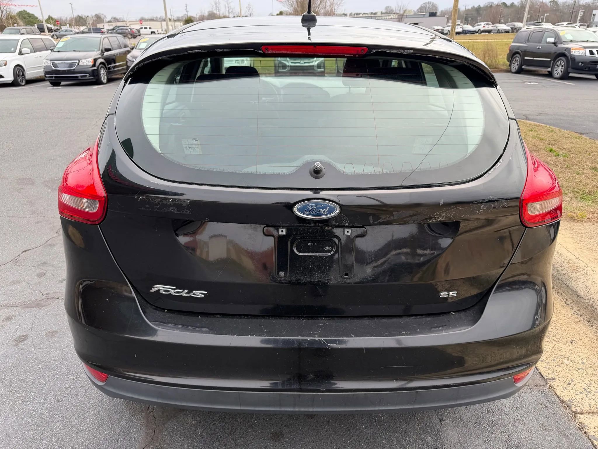 Used 2017 Ford Focus SE image 6