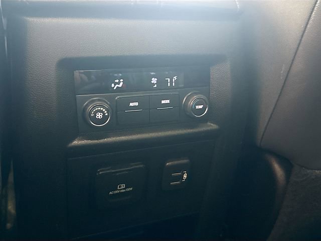 Used 2018 Chevrolet Traverse LT image 27