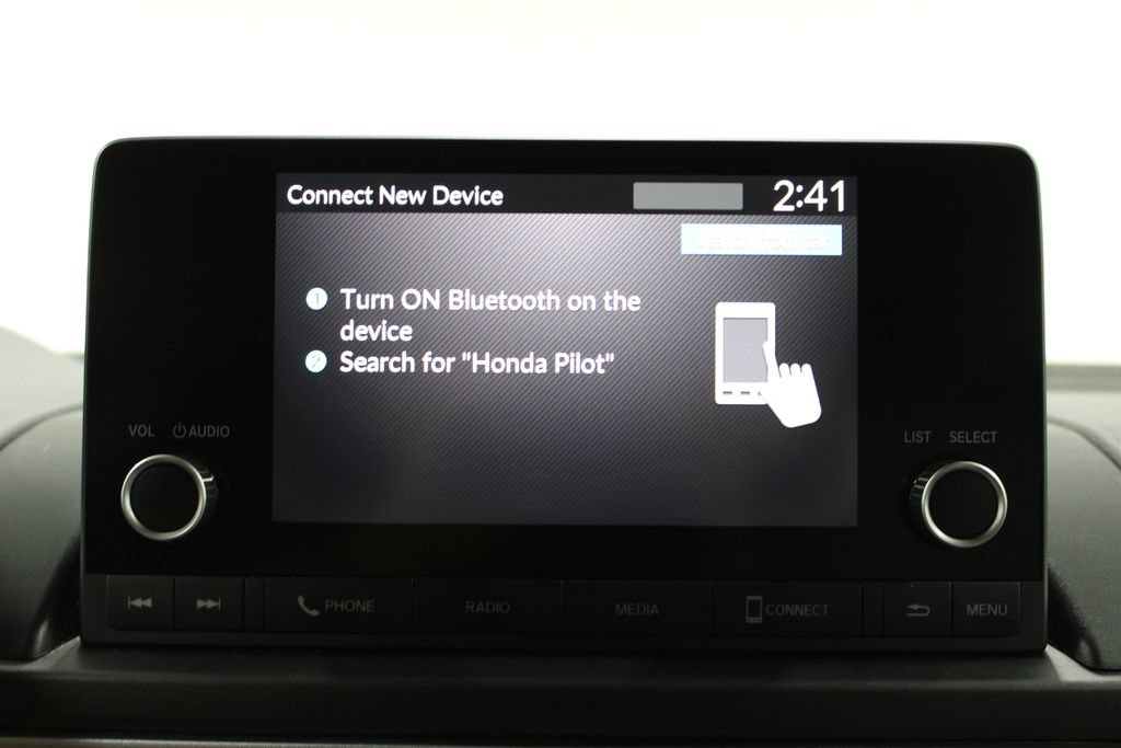 Used 2023 Honda Pilot LX image 44