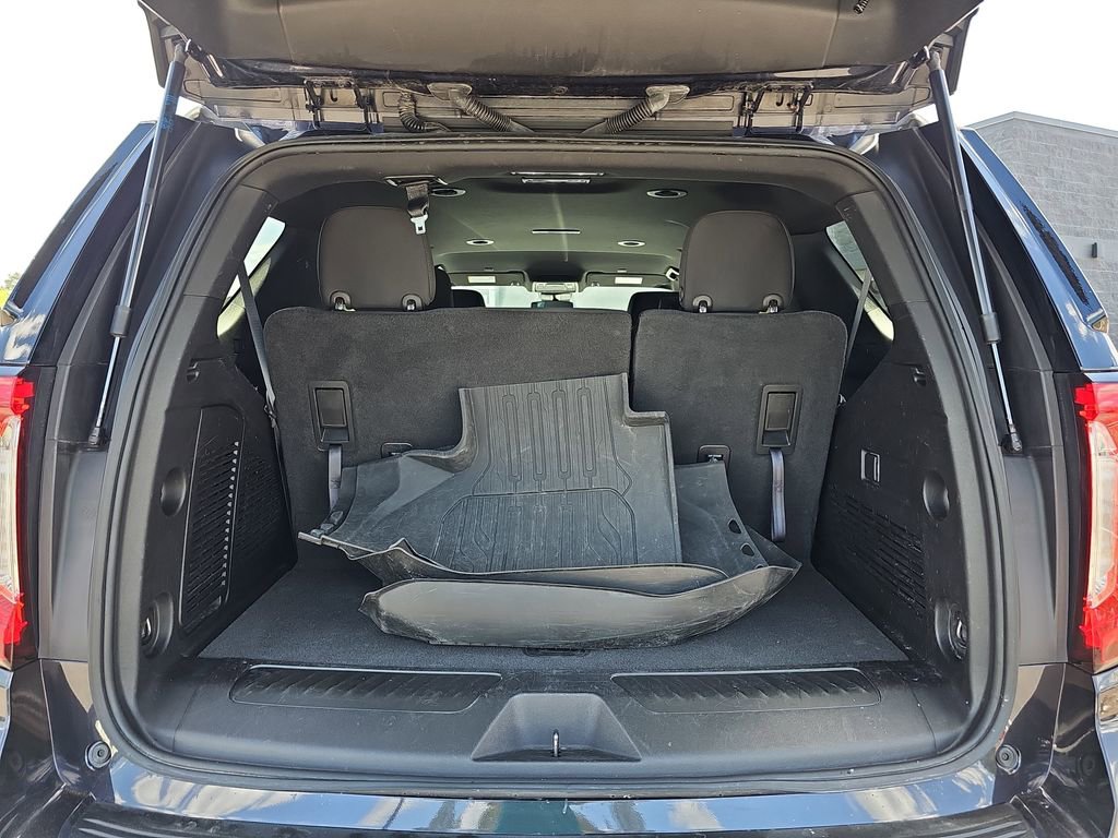 Used 2023 GMC Yukon SLE image 16