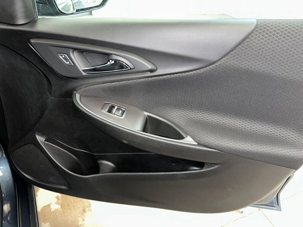 Used 2019 Chevrolet Malibu RS w/ LPO, Convenience Package 1 image 25