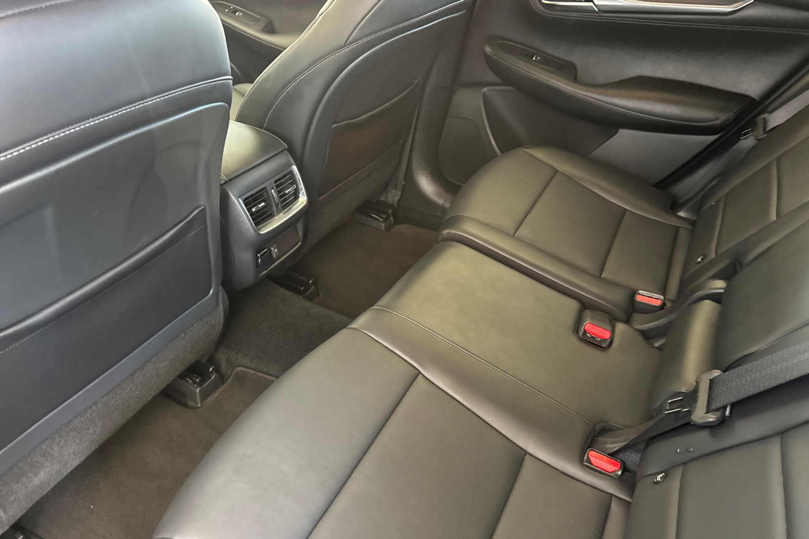 Used 2022 INFINITI QX55 Luxe w/ Cargo Package AWD/4WD image 9