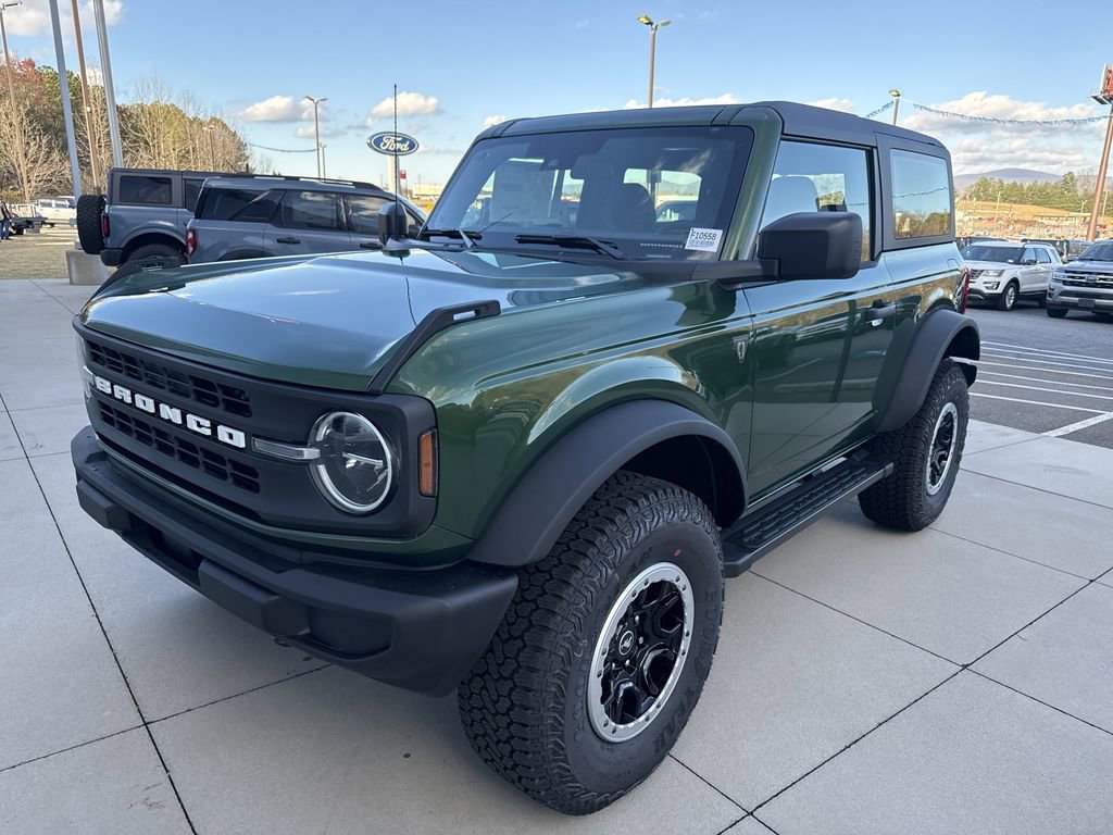 New 2025 Ford Bronco 2-Door w/ Sasquatch Package image 3