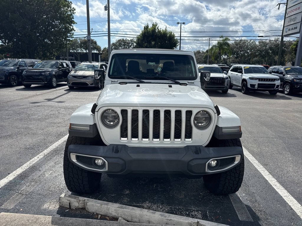 Used 2020 Jeep Gladiator Overland image 2