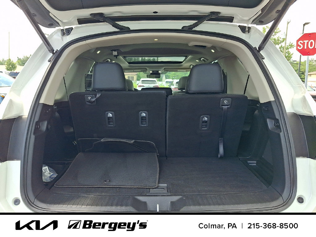 Used 2023 Honda Pilot Touring image 34