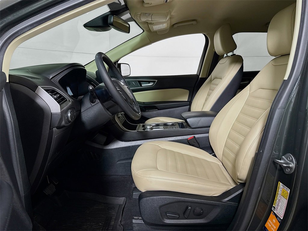 Used 2022 Ford Edge SEL w/ Convenience Package image 18