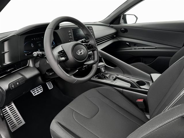 New 2025 Hyundai Elantra Sport image 14