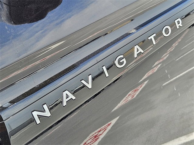 New 2025 Lincoln Navigator Black Label image 11