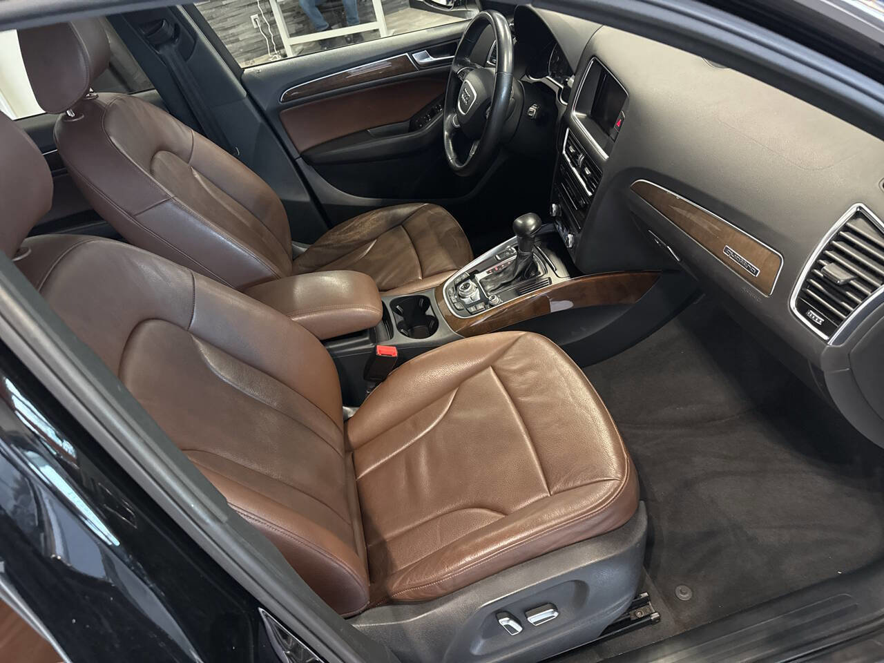 Used 2017 Audi Q5 2.0T Premium w/ Audi MMI Navigation Plus image 21