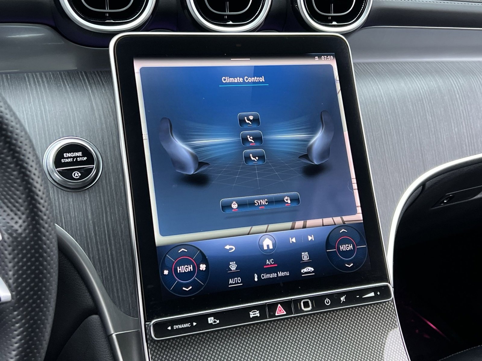 Certified 2024 Mercedes-Benz GLC 300 4MATIC image 19